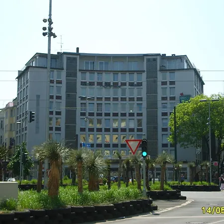 Hotel Domo Mondial 2*