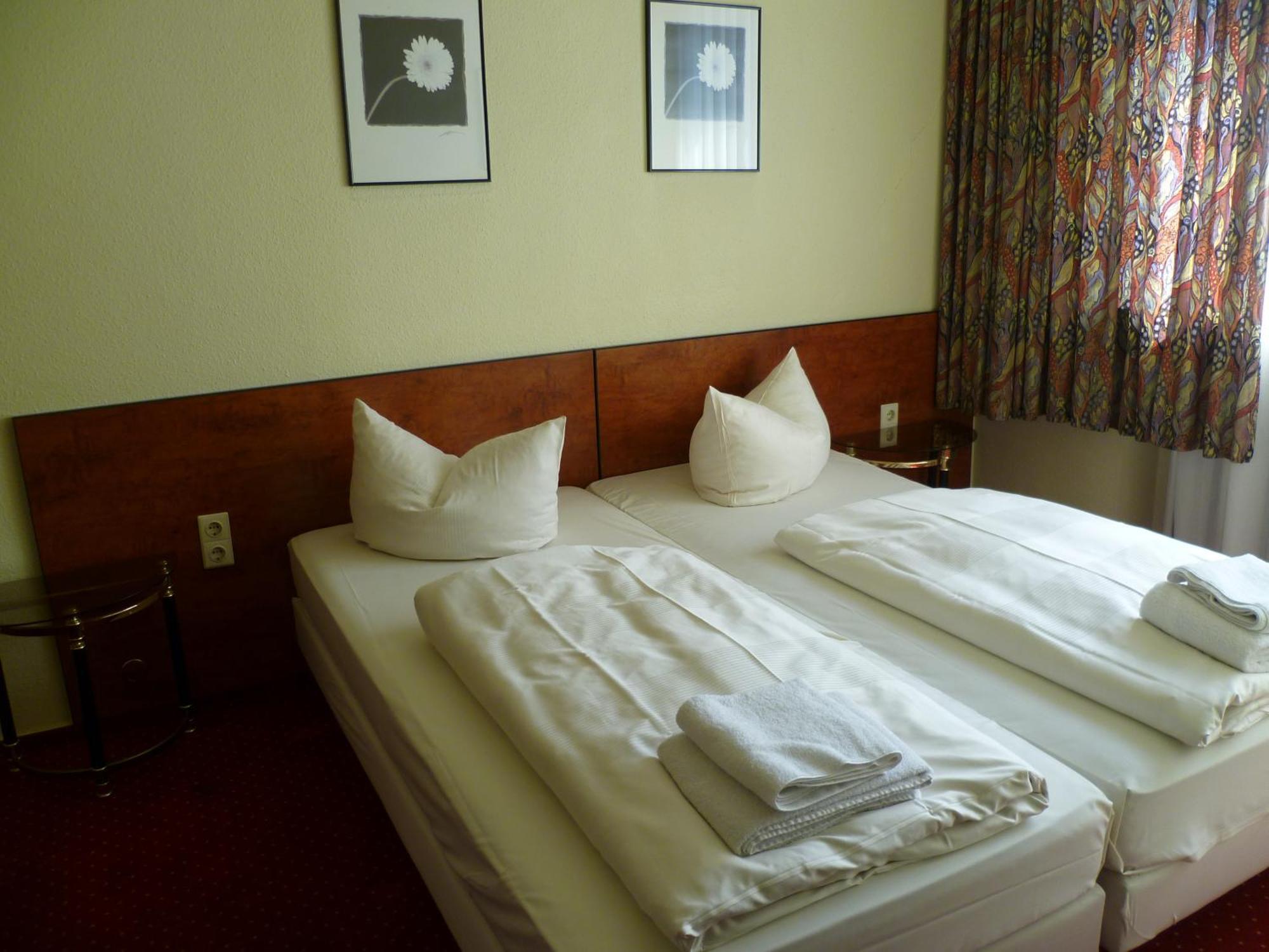 Hotel Domo Mondial 2*